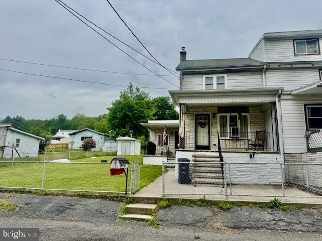 135 LOWER ST, Mahanoy City, PA 17948