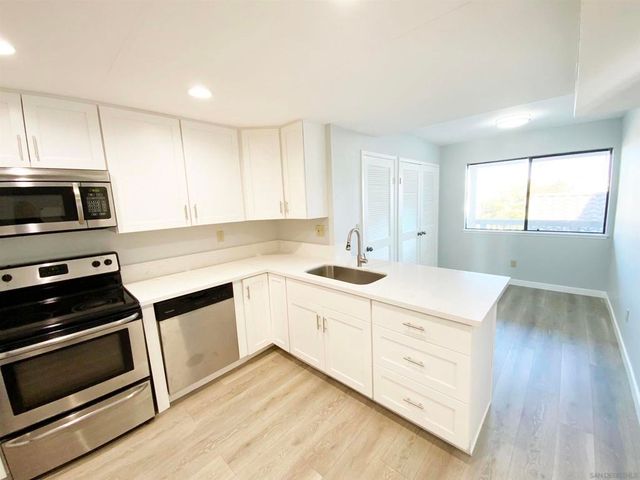 44 Half Moon Bnd, Coronado, CA 92118