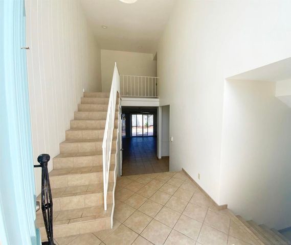 44 Half Moon Bnd, Coronado, CA 92118