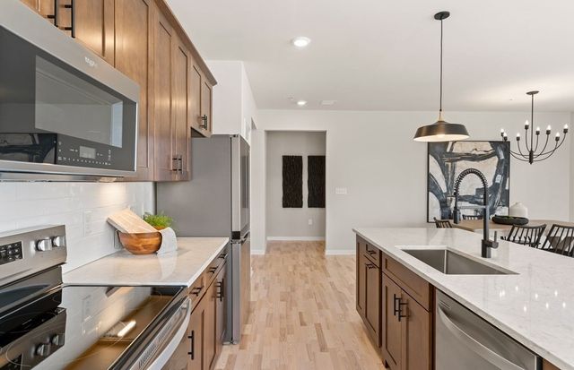 320 Martins Landing 501, North Reading, MA 01864