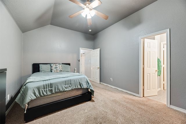1521 Mountain Laurel Lane, Desoto, TX 75115