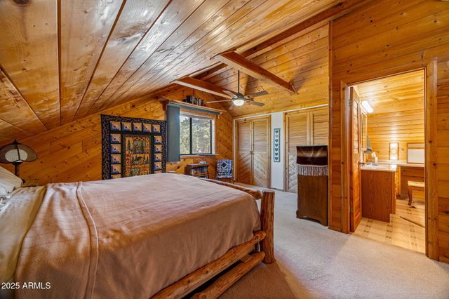 2240 ROUNDABOUT Way, Overgaard, AZ 85933