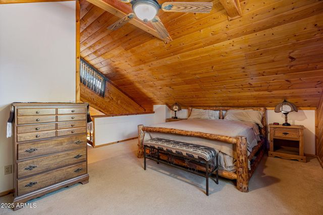 2240 ROUNDABOUT Way, Overgaard, AZ 85933