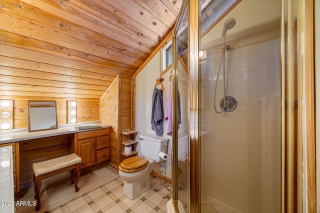 2240 ROUNDABOUT Way, Overgaard, AZ 85933