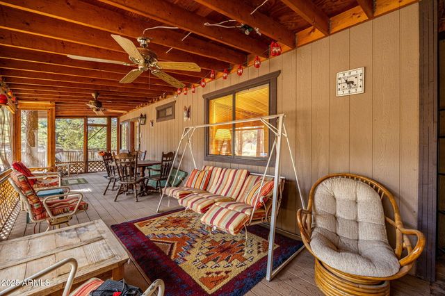 2240 ROUNDABOUT Way, Overgaard, AZ 85933