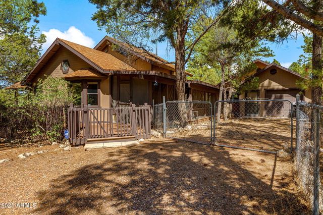 2240 ROUNDABOUT Way, Overgaard, AZ 85933