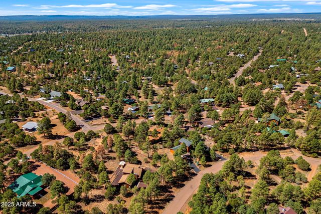 2240 ROUNDABOUT Way, Overgaard, AZ 85933