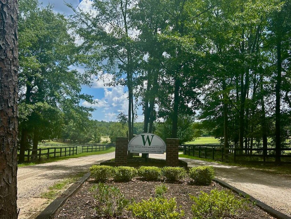 1368 Smith Lawn Drive, Aiken, SC 29801