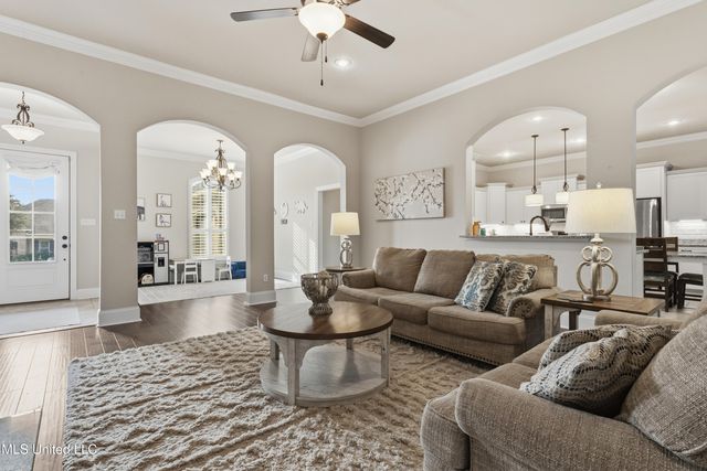 7634 Crescent Way Drive, Pass Christian, MS 39571