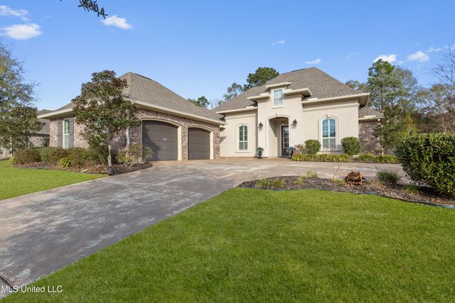 7634 Crescent Way Drive, Pass Christian, MS 39571