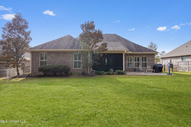 7634 Crescent Way Drive, Pass Christian, MS 39571