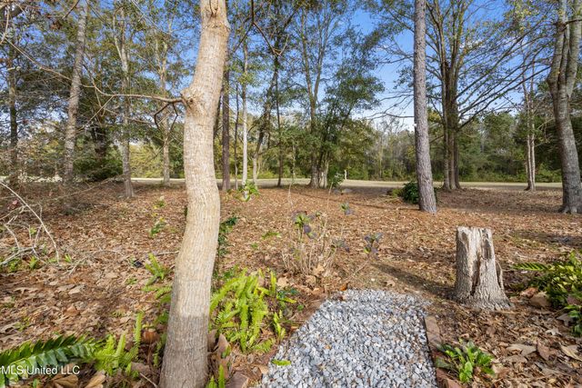 7634 Crescent Way Drive, Pass Christian, MS 39571