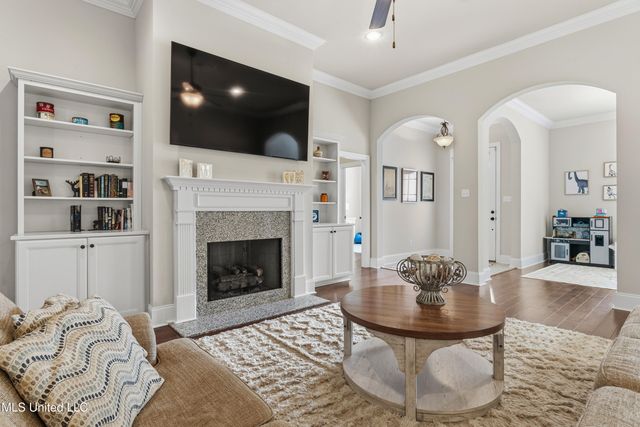 7634 Crescent Way Drive, Pass Christian, MS 39571