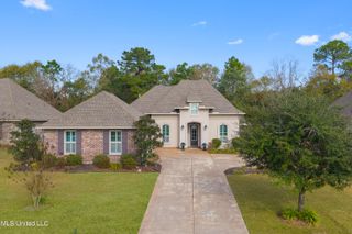 7634 Crescent Way Drive, Pass Christian, MS 39571