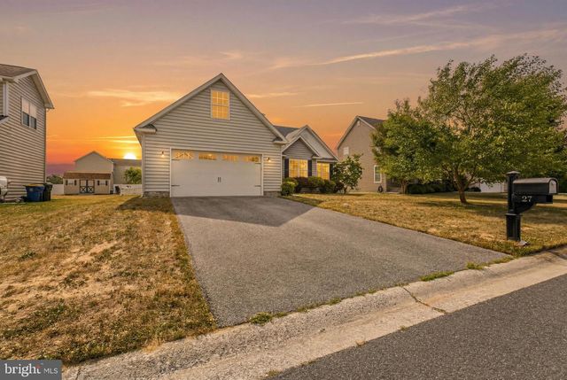 27 SUN RIDGE, Felton, DE 19943