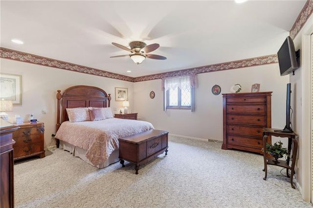 34301 E State Route 2 Highway, Harrisonville, MO 64701