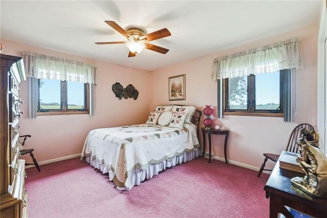 34301 E State Route 2 Highway, Harrisonville, MO 64701