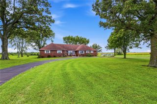 34301 E State Route 2 Highway, Harrisonville, MO 64701