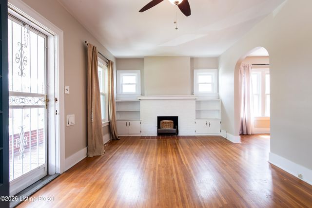316 Iola Rd, Louisville, KY 40207