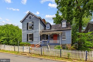 25 N 6TH ST, Warrenton, VA 20186