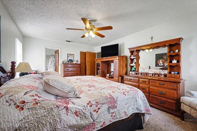 1721 TIFFANY PINES Circle E, Jacksonville, FL 32225