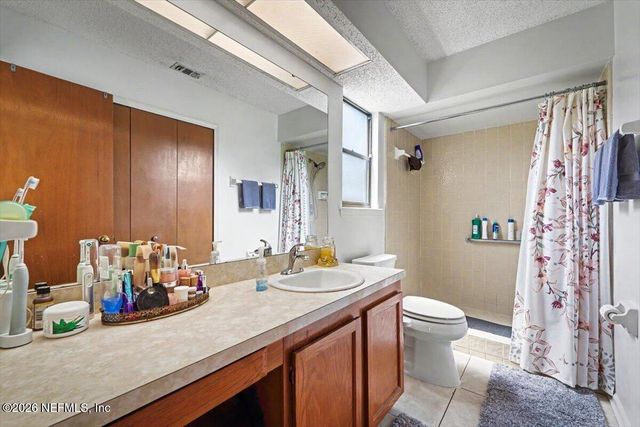 1721 TIFFANY PINES Circle E, Jacksonville, FL 32225