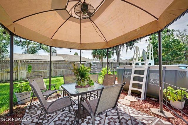 1721 TIFFANY PINES Circle E, Jacksonville, FL 32225