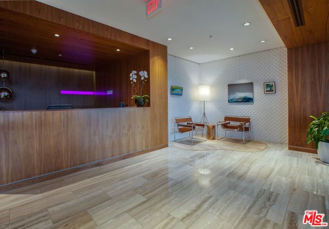 3111 Via Dolce 301, Marina Del Rey, CA 90292