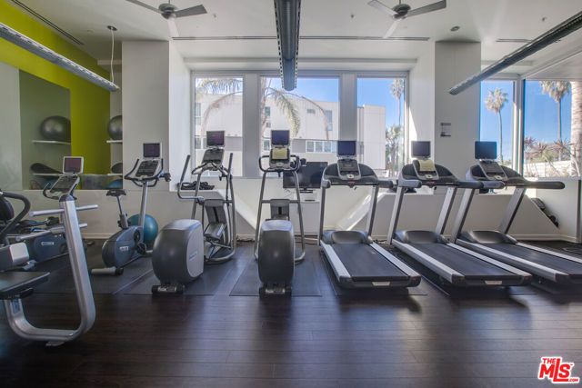 3111 Via Dolce 301, Marina Del Rey, CA 90292