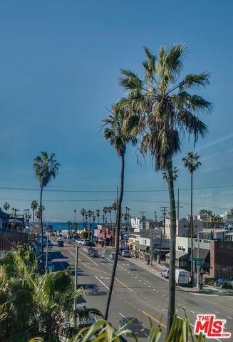 3111 Via Dolce 301, Marina Del Rey, CA 90292