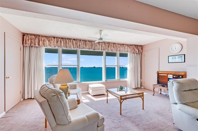 5900 SHORE BOULEVARD S 709, Gulfport, FL 33707