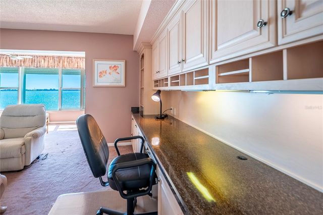 5900 SHORE BOULEVARD S 709, Gulfport, FL 33707