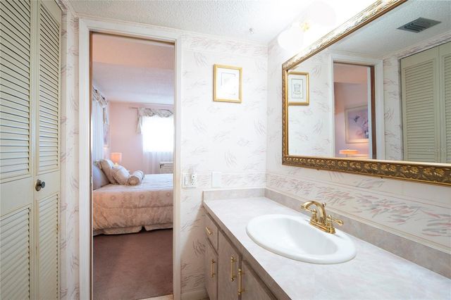 5900 SHORE BOULEVARD S 709, Gulfport, FL 33707