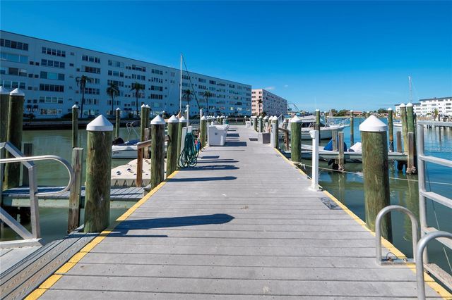 5900 SHORE BOULEVARD S 709, Gulfport, FL 33707