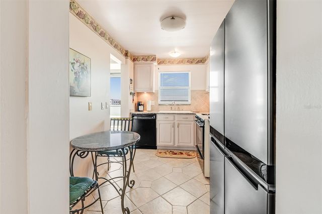 5900 SHORE BOULEVARD S 709, Gulfport, FL 33707