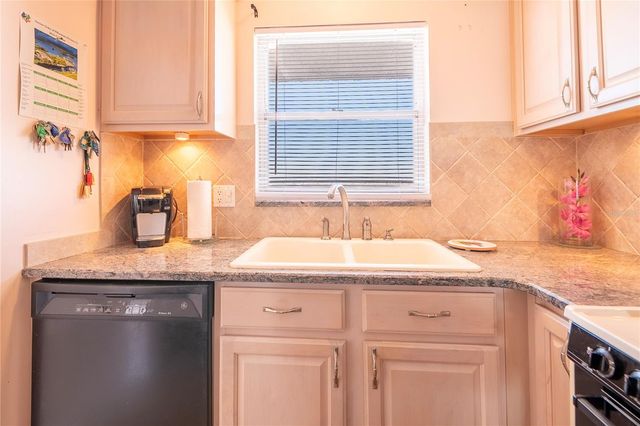 5900 SHORE BOULEVARD S 709, Gulfport, FL 33707