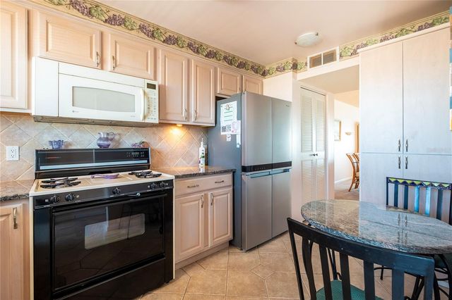 5900 SHORE BOULEVARD S 709, Gulfport, FL 33707