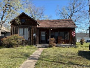421 E Comanche Avenue, Mcalester, OK 74501