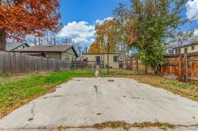 2176 S Emerson Street, Denver, CO 80210
