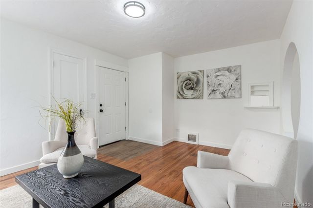 2176 S Emerson Street, Denver, CO 80210