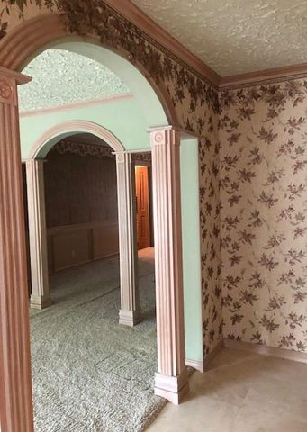 804 Alvin Street, El Campo, TX 77437