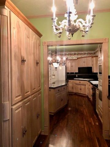 804 Alvin Street, El Campo, TX 77437