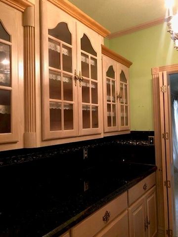 804 Alvin Street, El Campo, TX 77437