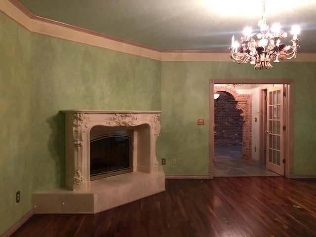 804 Alvin Street, El Campo, TX 77437