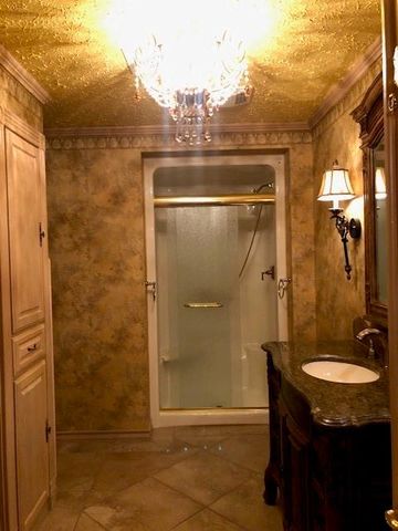 804 Alvin Street, El Campo, TX 77437