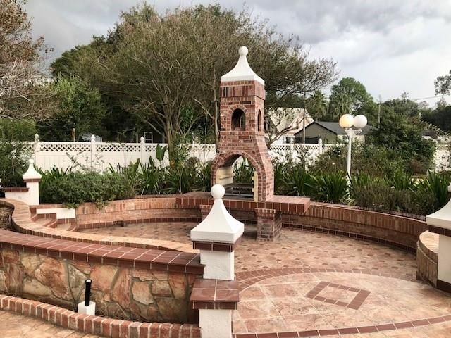 804 Alvin Street, El Campo, TX 77437