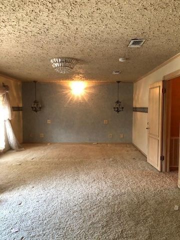 804 Alvin Street, El Campo, TX 77437