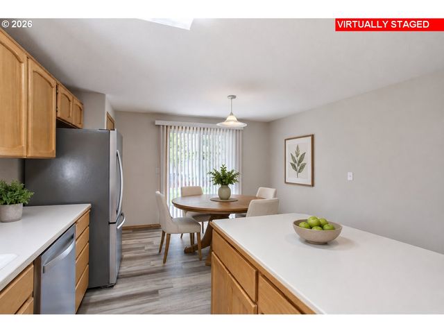 16305 Ne 37TH Cir, Vancouver, WA 98682