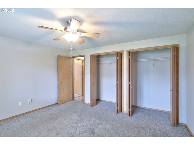 16305 Ne 37TH Cir, Vancouver, WA 98682