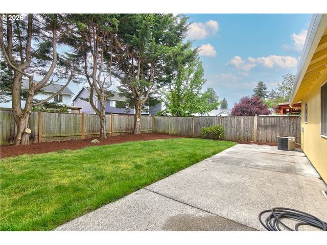 16305 Ne 37TH Cir, Vancouver, WA 98682